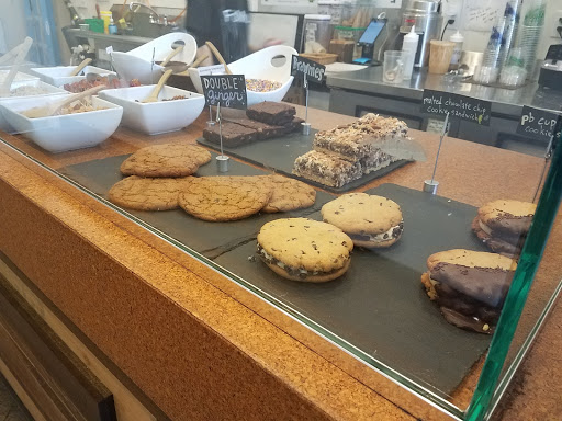 Ice Cream Shop «[FoMu]», reviews and photos, 617 Centre St, Jamaica Plain, MA 02130, USA