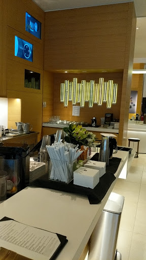 Coffee Shop «Nespresso Beverly Hills Boutique & Cafe», reviews and photos, 320 N Beverly Dr, Beverly Hills, CA 90210, USA