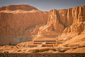 Mortuary Temple of Hatshepsut image