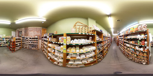 Grocery Store «Bear Foods Natural Market», reviews and photos, 125 E Woodin Ave, Chelan, WA 98816, USA