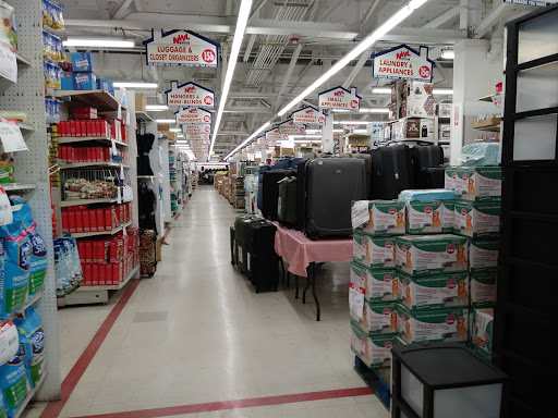 Discount Store «National Wholesale Liquidators», reviews and photos, 725 William T Morrissey Blvd, Dorchester, MA 02122, USA