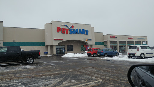 Pet Supply Store «PetSmart», reviews and photos, 105 Wagner Rd, Monaca, PA 15061, USA