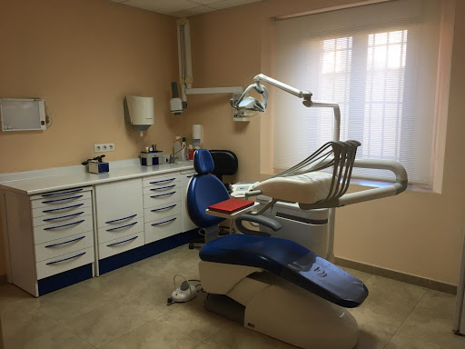 Clínica Dental Dr. Hernáiz Rosa en Carbonero el Mayor, Segovia