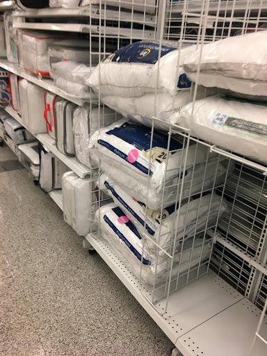 Clothing Store «Ross Dress for Less», reviews and photos, 151 N McDowell Blvd, Petaluma, CA 94954, USA