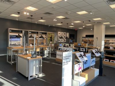 Cell Phone Store «Verizon», reviews and photos, 10250 Baltimore Ave A, College Park, MD 20740, USA