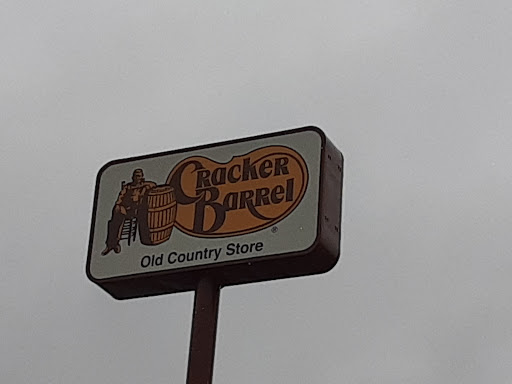 American Restaurant «Cracker Barrel Old Country Store», reviews and photos, 4210 Marlane Dr, Grove City, OH 43123, USA