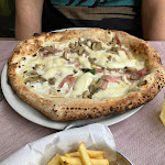 Photo n°2 de l'avis de Sahar.r fait le 09/04/2023 à 14:58 sur le  E Vicchiarelle Dal 1903 à Naples