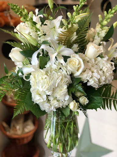 Florist «Valley Florist», reviews and photos, 301 Merrimack St, Methuen, MA 01844, USA