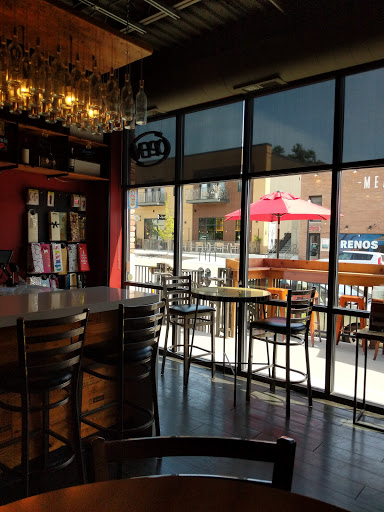 Wine Bar «Corkscrew Wine & Cheese», reviews and photos, 3908 Farnam St, Omaha, NE 68131, USA