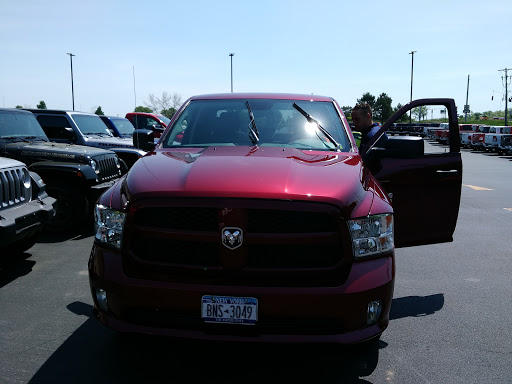 Car Dealer «Genesee Valley Chrysler Dodge Jeep», reviews and photos, 1695 Interstate Dr, Avon, NY 14414, USA