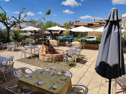 Hotel Restaurante Mesón de Colungo - Carretera de Alquézar, 1, 22148 Colungo, Huesca, Spain