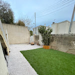 Photo n° 2 de l'avis de Laurine.e fait le 03/09/2023 à 13:21 pour Mon gazon synthétique à Six-Fours-les-Plages