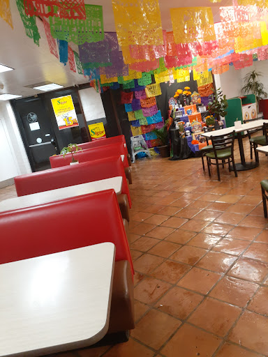 Shopping Mall «Panorama Mall», reviews and photos, 8401 Van Nuys Blvd, Panorama City, CA 91402, USA