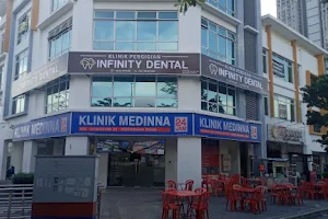 Klinik Pergigian Infinity Dental image