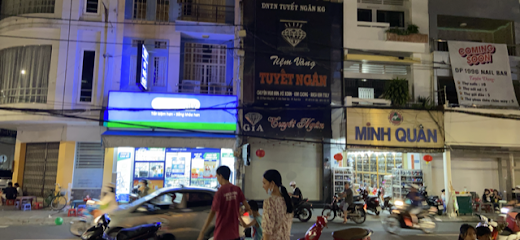 Tiệm Vàng Tuyết Ngân