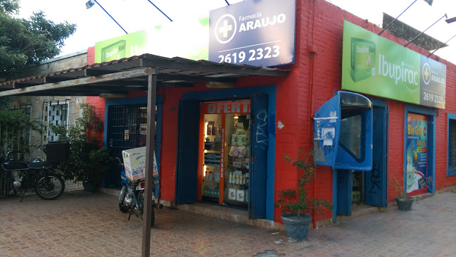 Opiniones de Farmacia Araujo telf 26193798 en Montevideo - Farmacia