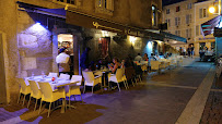 Atmosphère du Restaurant français Restaurant Le Canard Royal à Pau - n°3