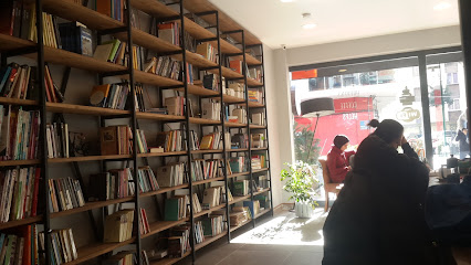 Nova Kütüphane Cafe