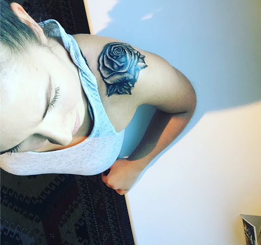 Tattoo Shop «OCTOPUS INK TATTOO», reviews and photos, 410 1st St, Lake Oswego, OR 97034, USA