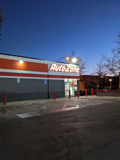 Auto Parts Store «AutoZone», reviews and photos, 550 N Lake Ave, Pasadena, CA 91101, USA