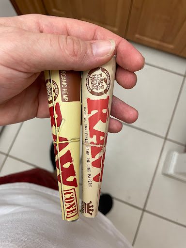 Tobacco Shop «Vape & Smoke Shop - 8th Street», reviews and photos, 7352 SW 8th St, Miami, FL 33144, USA