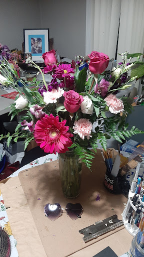 Florist «Powell the Florist», reviews and photos, 1215 Liberty Dr, Mishawaka, IN 46545, USA