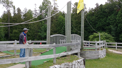 Tourist Attraction «Mystery Spot», reviews and photos, N916 Martin Lake Rd, St Ignace, MI 49781, USA