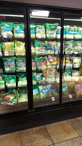 Supermarket «Giant Eagle Supermarket», reviews and photos, 1800 W State St, Alliance, OH 44601, USA