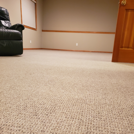 Carpet Installer «Excelsior Paint & Design Carpet One Floor & Home», reviews and photos, 701 MN-7, Excelsior, MN 55331, USA