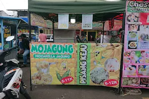 Mozagung & Pisang Keju image