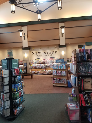 Book Store «Barnes & Noble», reviews and photos, 235 Daniel Webster Hwy, Nashua, NH 03060, USA