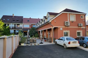 star Guesthouse image