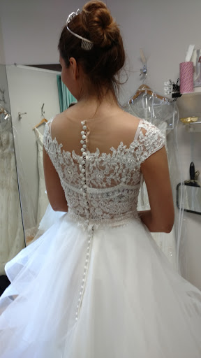 Bridal Shop «Bridal Galleria of Texas», reviews and photos, 7319 San Pedro Ave, San Antonio, TX 78216, USA
