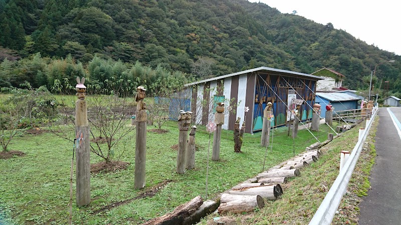 久万高原町 中組公民館