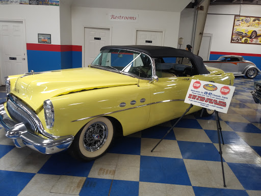 Car Dealer «A&E Classic Cars», reviews and photos, 6401 S Interstate Hwy 35, New Braunfels, TX 78132, USA