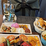 Photo n°1 de l'avis de Ahmed.h fait le 12/02/2024 à 16:07 sur le  Royal Duomo Turkish Kebap Pizza Grill Bar&Cocktail à Milan