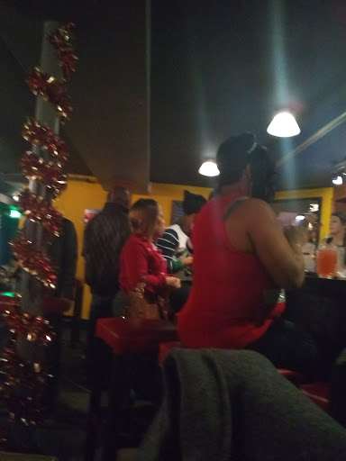 Pizza Restaurant «Joe Squared», reviews and photos, 33 W North Ave, Baltimore, MD 21201, USA