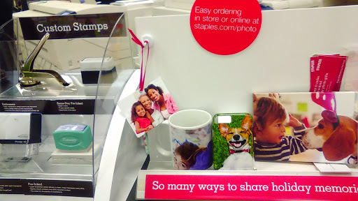 Office Supply Store «Staples», reviews and photos, 8170 Mall Pkwy, Lithonia, GA 30038, USA