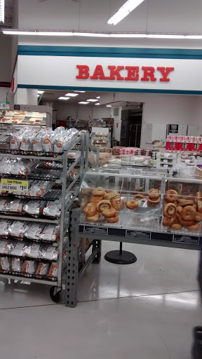 Supermarket «WinCo Foods», reviews and photos, 2511 SE 1st St, Gresham, OR 97080, USA