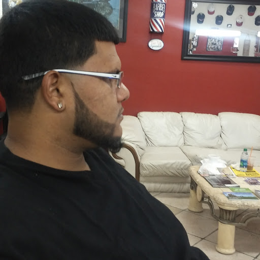 Barber Shop «Refuge Barbershop», reviews and photos, 4138 US-19, New Port Richey, FL 34652, USA