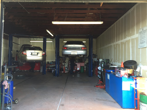 Auto Repair Shop «Mill Valley Auto Service Near Sausalito Stinson Beach Tiburon», reviews and photos, 242 Shoreline Hwy, Mill Valley, CA 94941, USA
