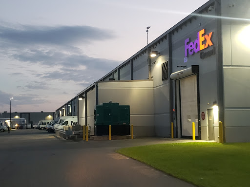 Mailing Service «FedEx Ground», reviews and photos, 5000 North Ridge Trail, Davenport, FL 33897, USA