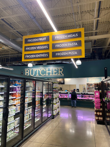 Grocery Store «Whole Foods Market», reviews and photos, 94 Derby St, Hingham, MA 02043, USA