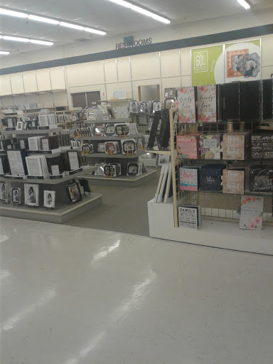 Department Store «Gordmans», reviews and photos, 3245 SW Topeka Blvd, Topeka, KS 66611, USA