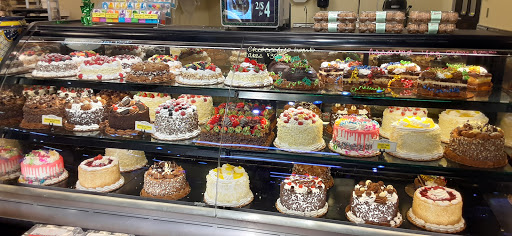 Market «Randazzo Fresh Market», reviews and photos, 36800 Garfield Rd, Charter Twp of Clinton, MI 48035, USA