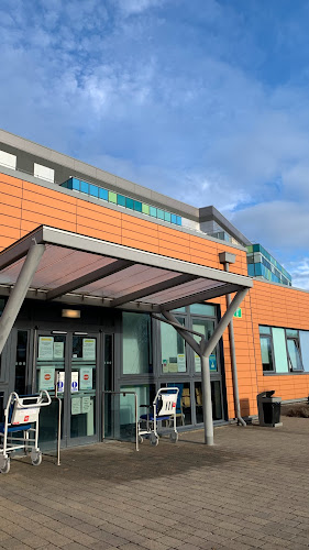 Reviews of Peterborough City Hospital in Peterborough - Hospital