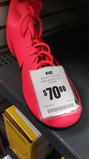 Sporting Goods Store «Big 5 Sporting Goods», reviews and photos, 11975 SW Canyon Rd, Beaverton, OR 97005, USA