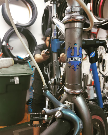 Bicycle Store «Live 4 Bikes OC», reviews and photos, 6887 La Palma Ave, Buena Park, CA 90620, USA