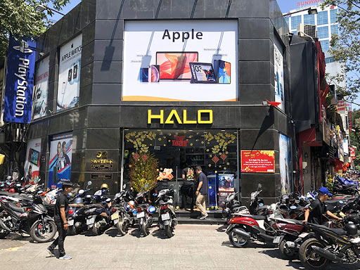 Iphone shops in Ho Chi Minh