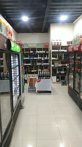 Opiniones de Oasis Drinks en Linares - Supermercado